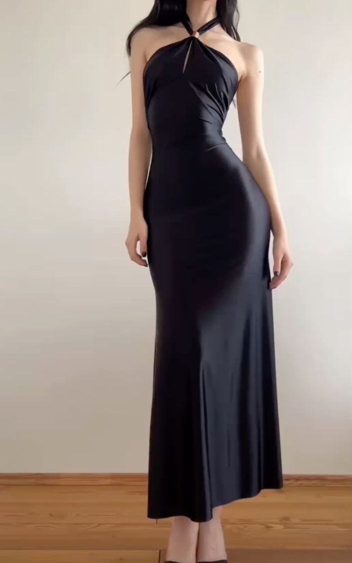 Elegant Black Mermaid Halter Satin Evening Dress Party Dress
