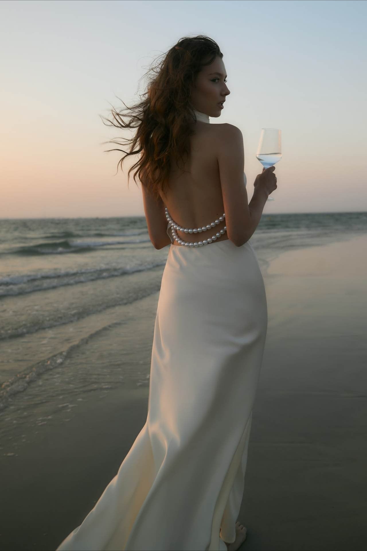 Elegant Dress Inspired by Contemporary Streetwear Fashion 9