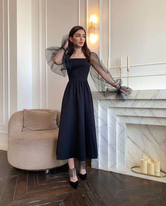 Elegant A-Line Long Sleeves Evening Dress Black Simple Square Collar Party Gowns