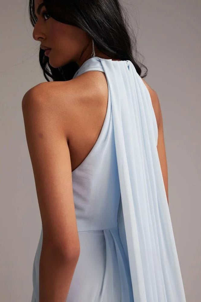 Classic Dress Inspired by Contemporary Streetwear Fashion 5