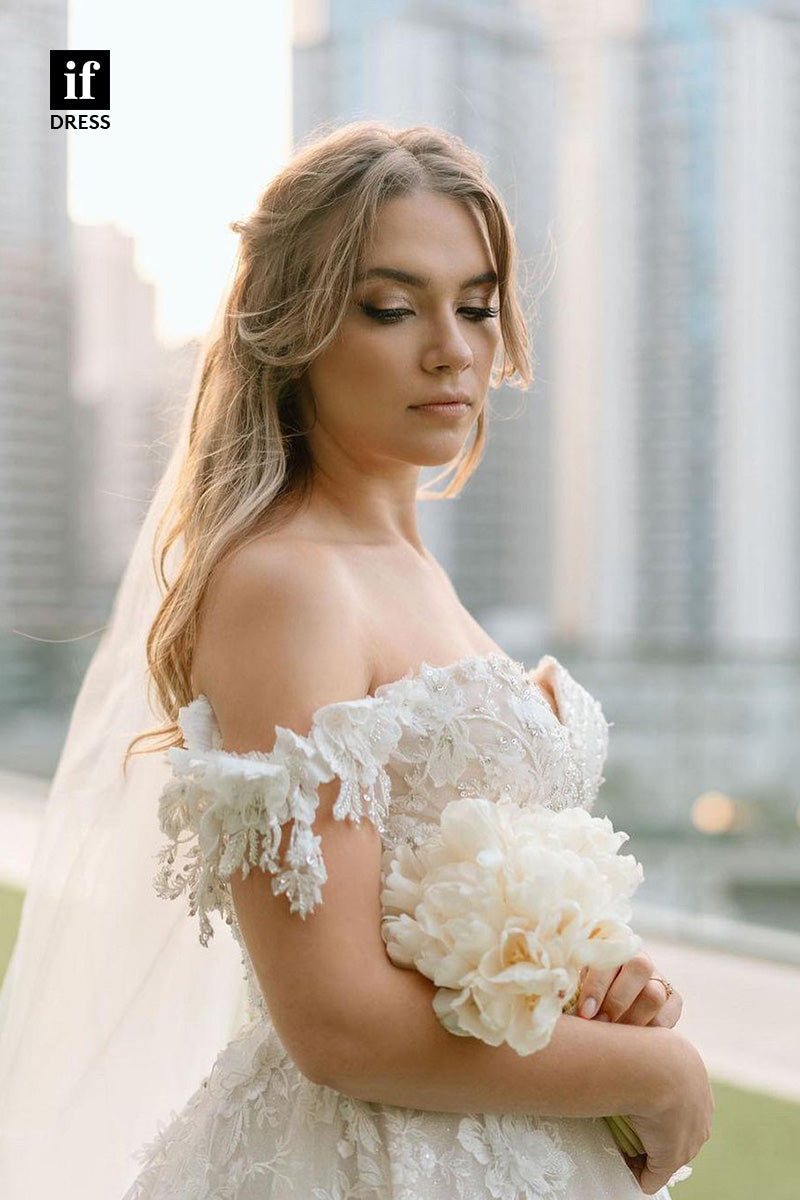 71022 - Elegant A-Line Off-Shoulder Sweetheart Appliques Boho Wedding Dress