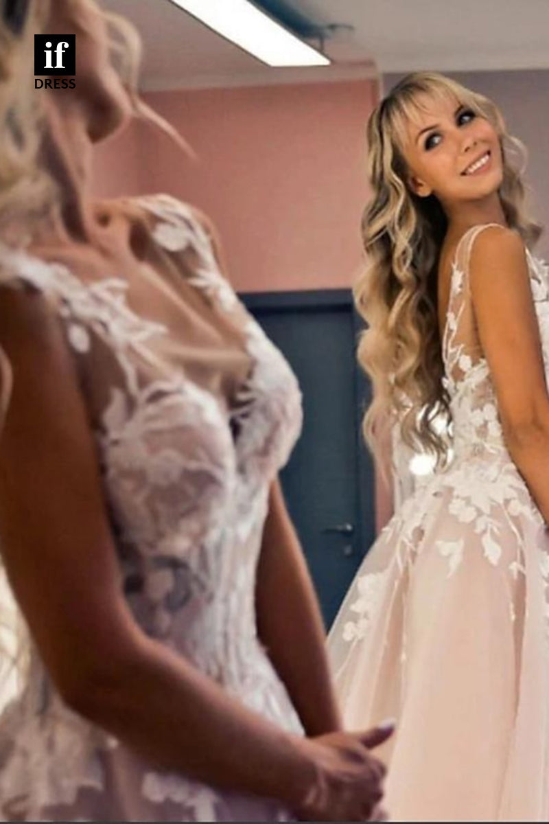 71118 - Adorable A-Line Straps V-Neck Appliques Tulle Bohemian Wedding Dress