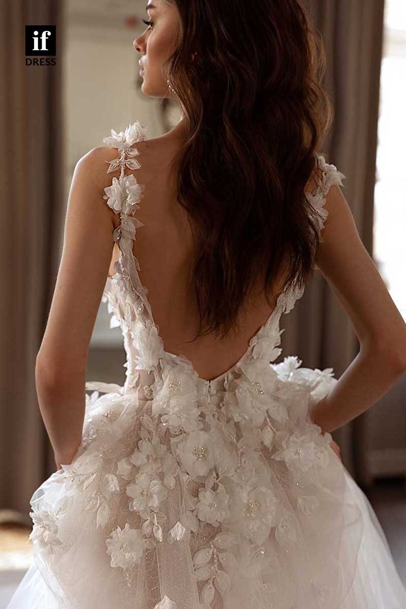 71173 - Roamntic Straps V-Neck Lace Appliques Bohemian Wedding Dress with Slit