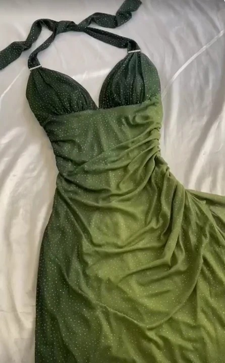 Charming Halter Ombre Green Chiffon Long Prom Dress Party Evening Gown - View 3 | FashionDia