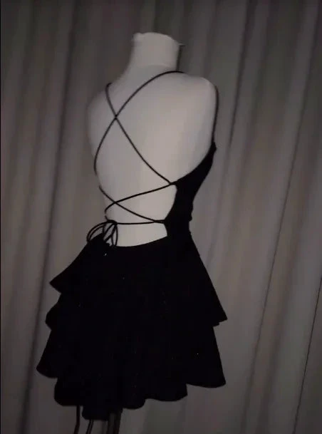 Sexy Backless Short Prom Dress Black Satin Homecoming Dress (ZD11375)