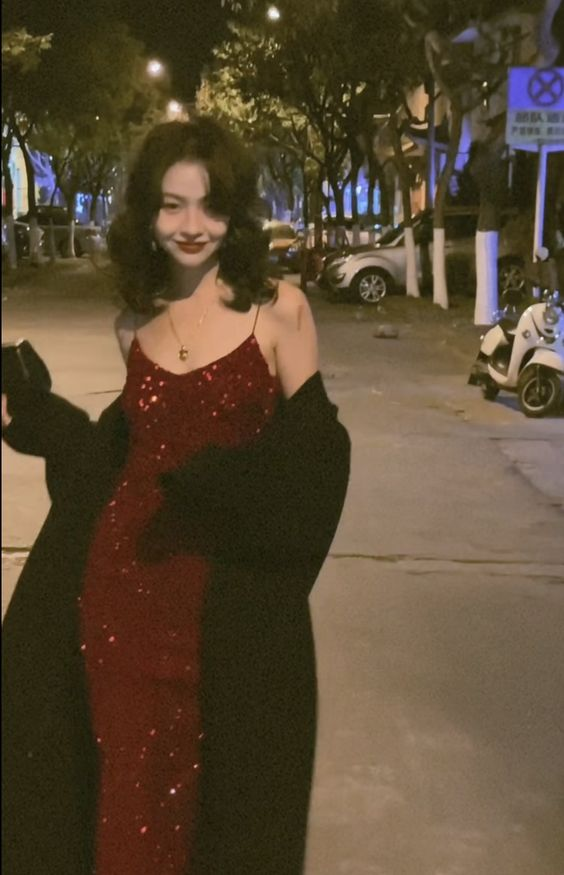 Sexy Mermaid Red Sequin Red Evening Dresses - FashionDia