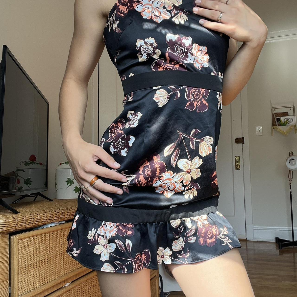 Black Satin Print Floral Sheath Sexy Cocktail Dress Vintage Formal Graduation Homecoming Dress - View 2 | FashionDia