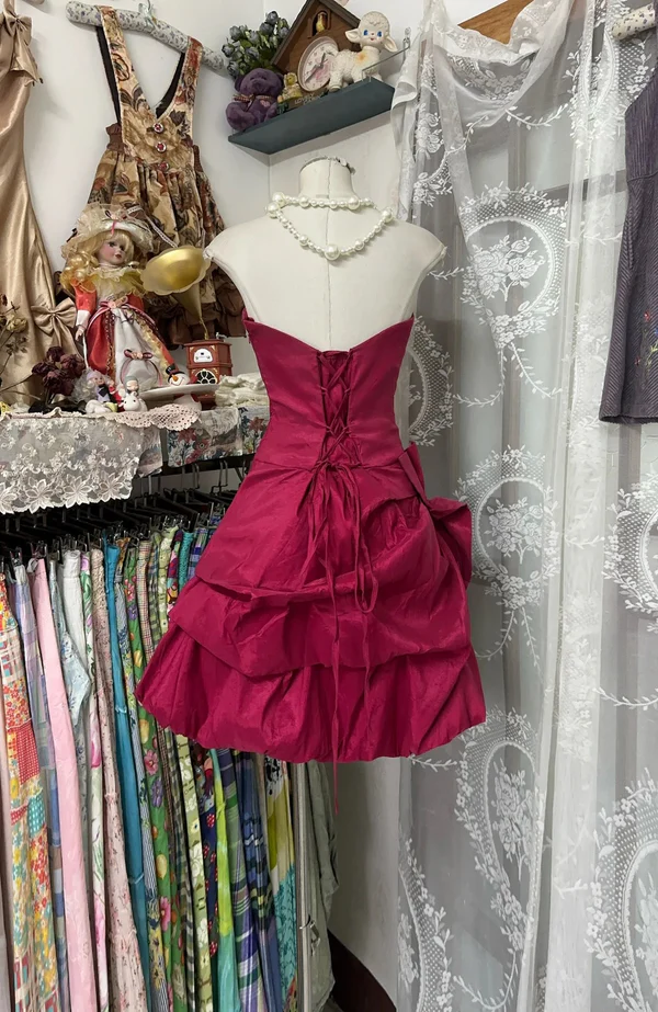 Vintage Strapless Red A-Line Satin Short Graduation Homecoming Dress 20th Birthday Outfits - View 3 | FashionDia