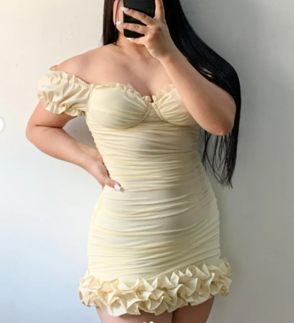 Sweet Off-the-Shoulder Sweetheart Neck Short Birthday Outfits Yellow Sheath 8th Grade Homecoming Dress - View 2 | FashionDia
