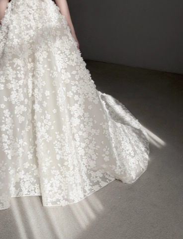 Sweetheart Neck Flower Lace Wedding Dress Elegant Wedding Gowns fg8694