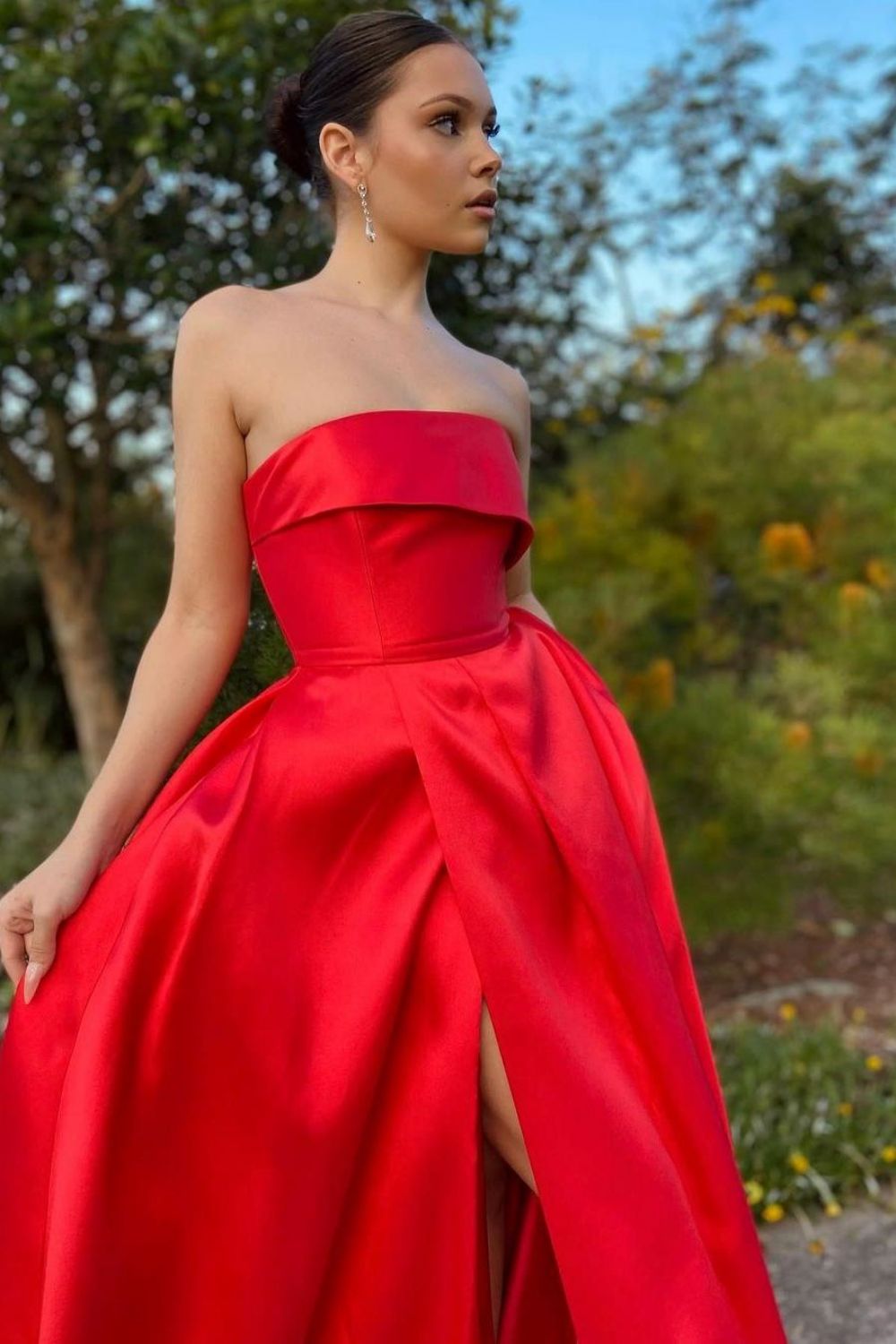 Trendy A-Line Strapless Red Long Prom Dress with Split Front - View 3 | FashionDia