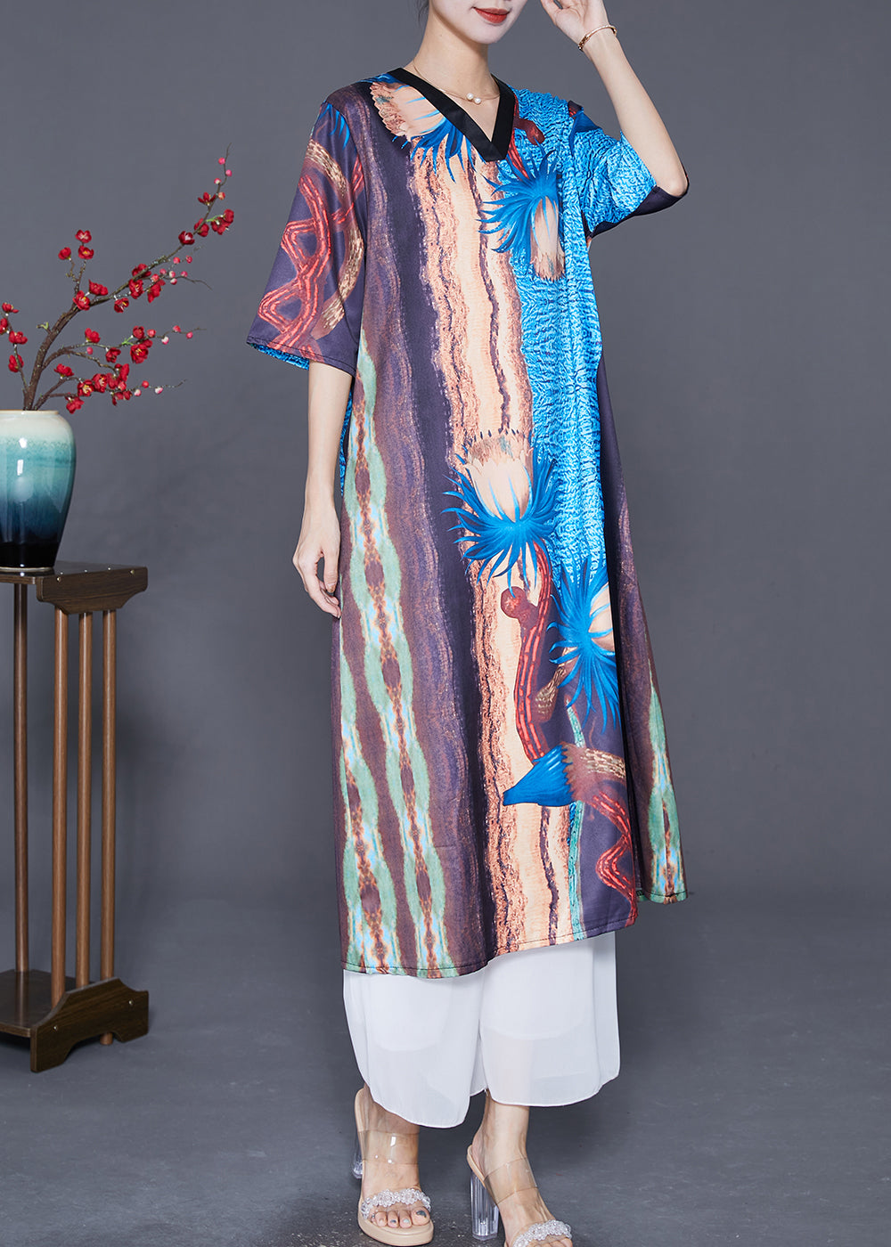 Beautifully Crafted Dress in a Classic Style