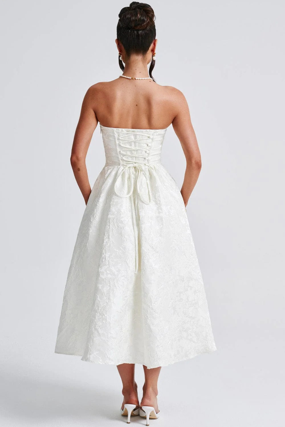 Urban Solid Jacquard Strapless Dress for Modern Fashion Wear