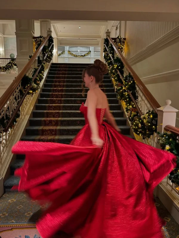 Fashion Strapless A Line Satin Ball Gown ,Formal Red Prom Evening Dress