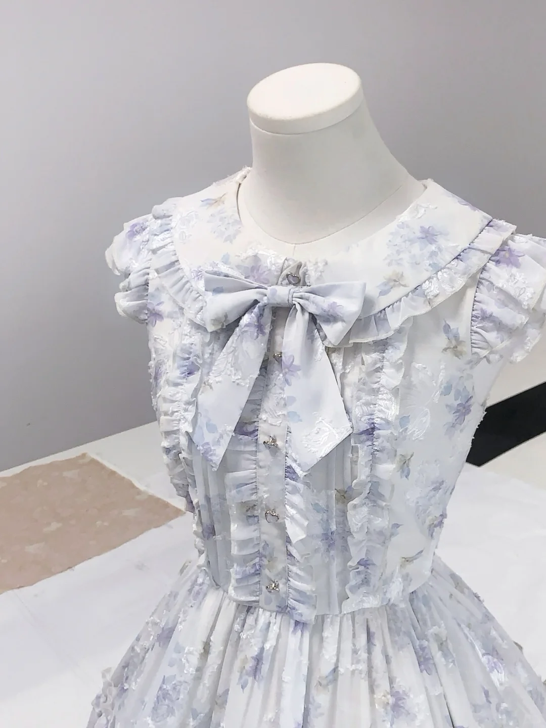 Cute Blue Chiffon Print Floral A-Line Short Birthday Outfits Formal 7th Grade Homecoming Dress - View 3 | FashionDia
