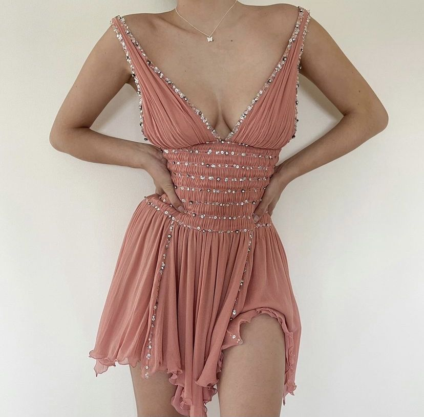 Elegant Rose Pink V-Neck Chiffon Sequin Short Homecoming Dress Cocktail Dress - FashionDia