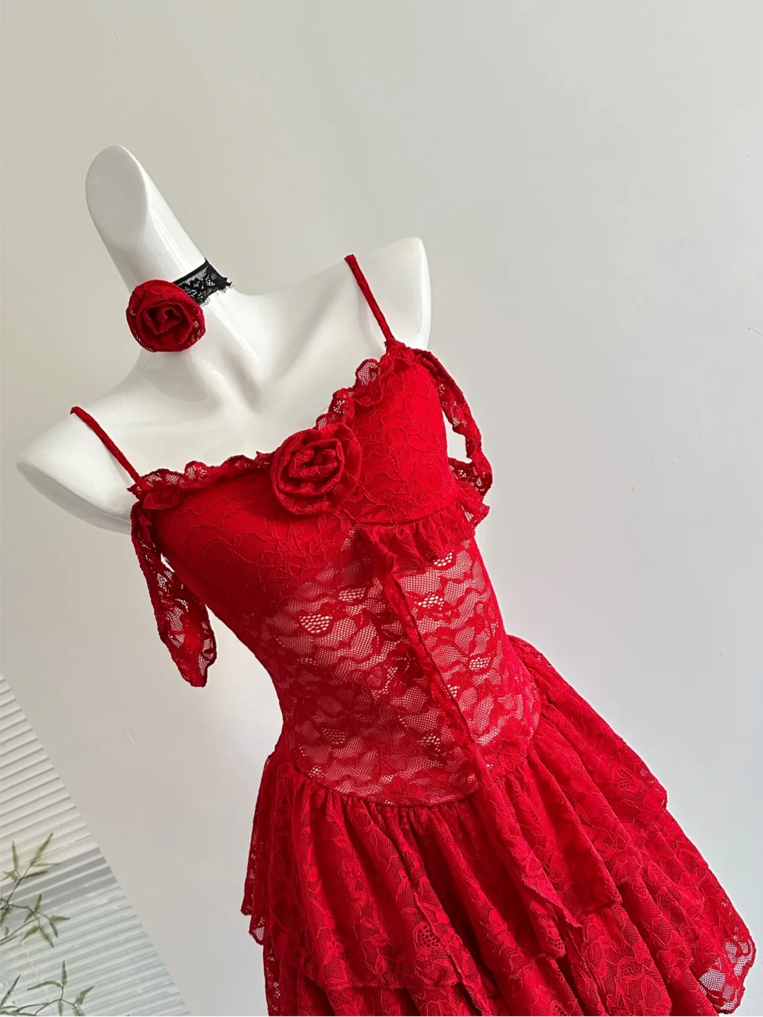 Stylish Red Lace Layered Homecoming Dress Spaghetti Strap Cocktail Dress Party Dress - View 2 | FashionDia