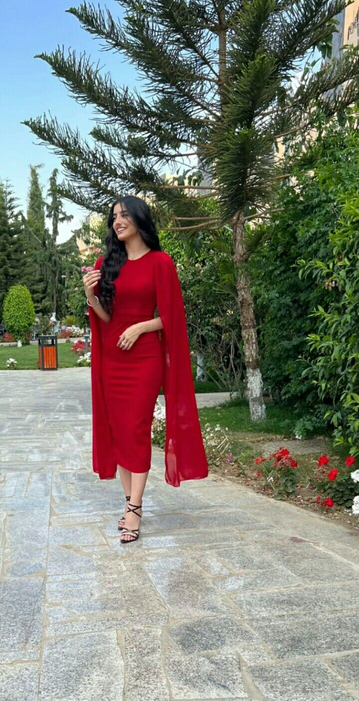 Casual Round Neck Cape Sleeves Elegant Zipper High Waisted Pencil Prom Dress - View 3 | FashionDia