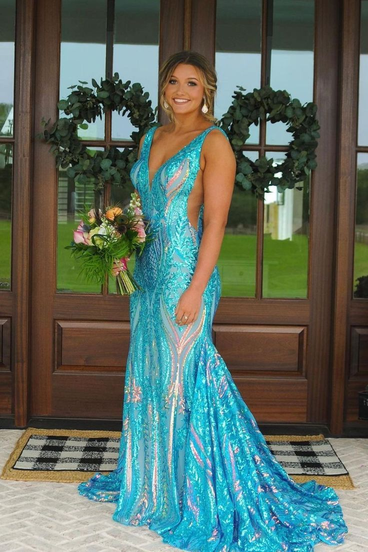 Luxurious Mermaid V-Neck Fuchsia Sequins Prom Dress Formal Party Dress Evening Gown - View 4 | FashionDia