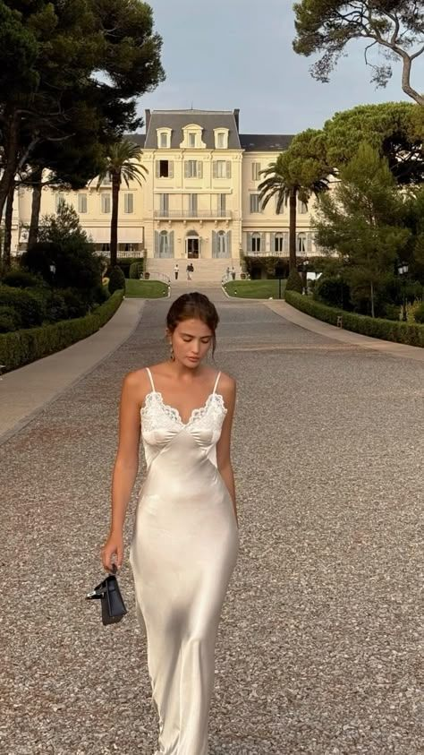 Classy Sheath Spaghetti Straps Satin Prom Dresses Formal Summer Wedding Guest Dresses Wedding Guest Outfit