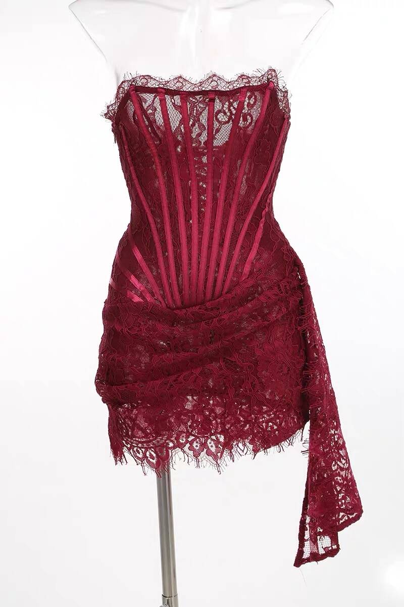 Sexy Burgundy Strapless Lace Sheath Short Cocktail Dress Homecoming Dress