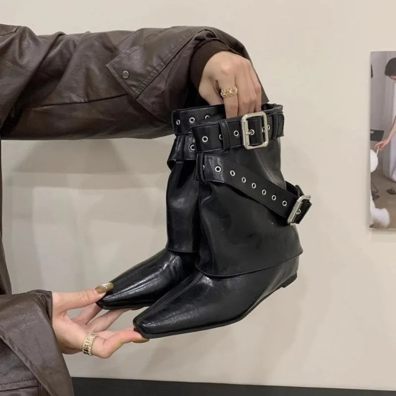 Chic Orthopedic Boots with Unique Design