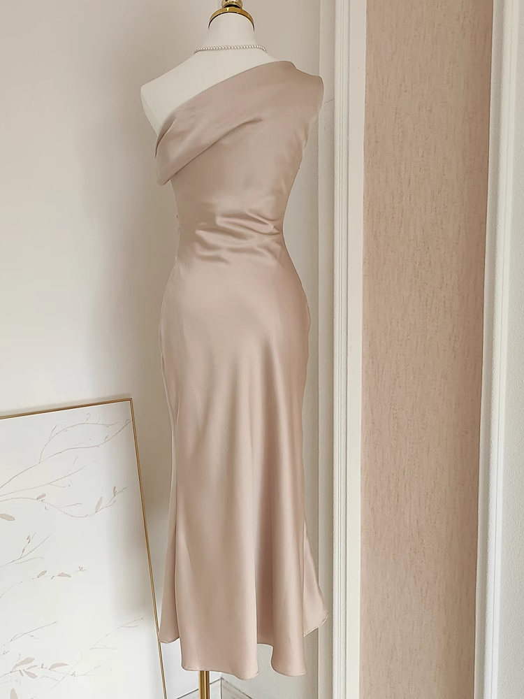Sexy Sheath Boat Sleeveless Champagne Satin Party Dress Holiday Dresses - View 2 | FashionDia