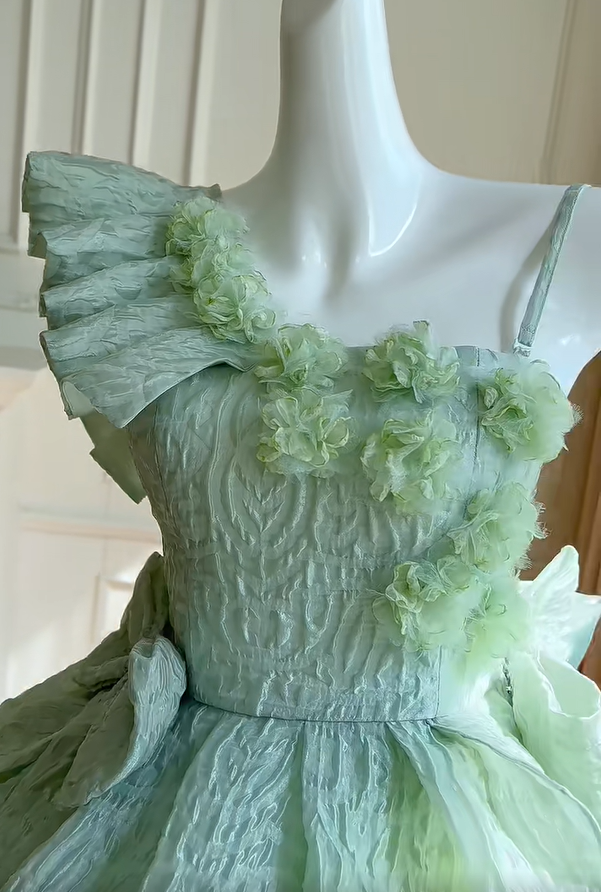 Pretty Off-the-Shoulder Appliques Green A-Line Homecoming Dress Birthday Outfits - View 2 | FashionDia
