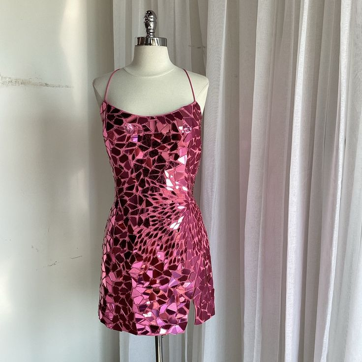 Gorgeous Spaghetti Straps Pink Sequin Sheath Short Cocktail Dress Formal Graduation Homecoming Dress
