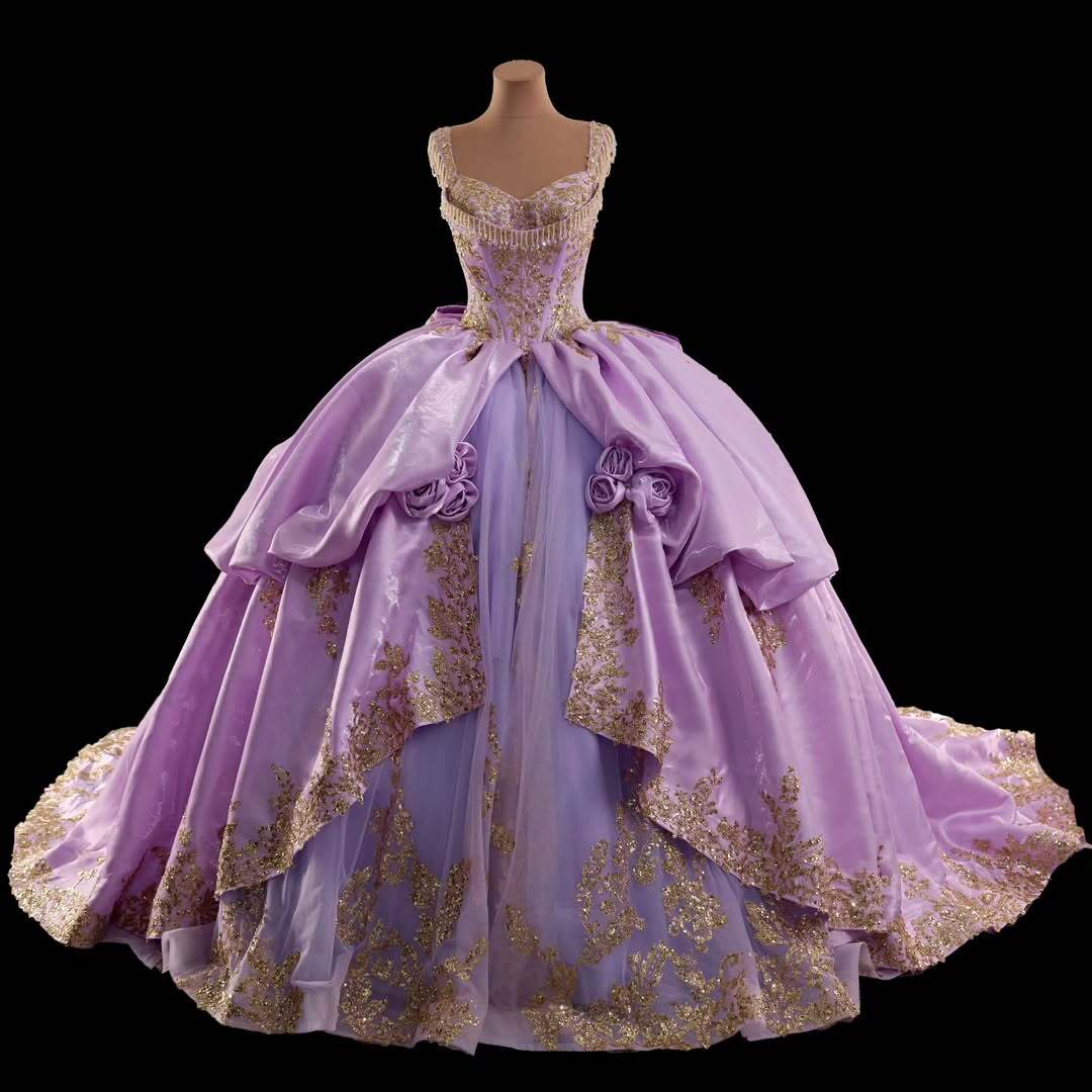 Retro Style A Line Sweetheart Purple Quinceanera Dress with Appliques Criss Cross Back - View 3 | FashionDia
