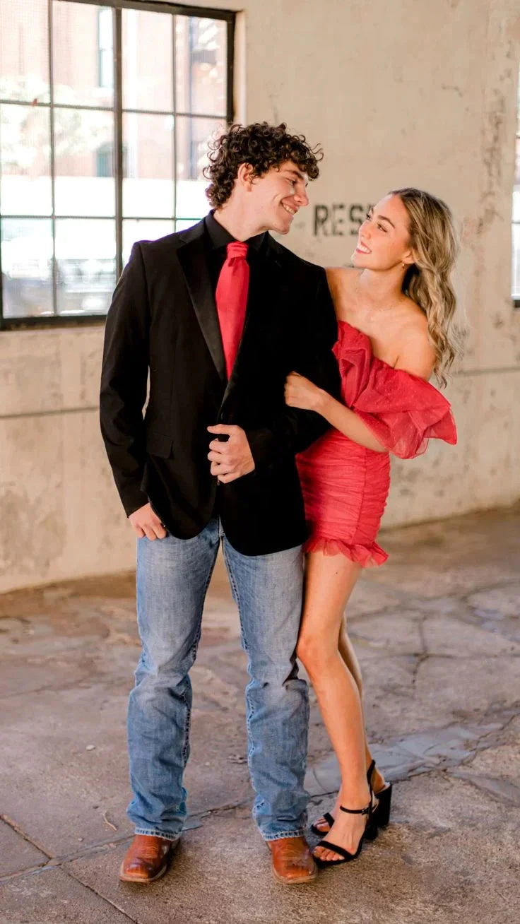 Red Ruffled Necklines Homecoming Dress Formal Dress (ZD12673)