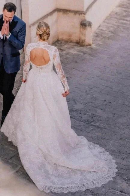 A-Line Long Sleeve Square Neck Floor-Length Tulle Open Back Wedding Dresses with Lace (ZD15740)