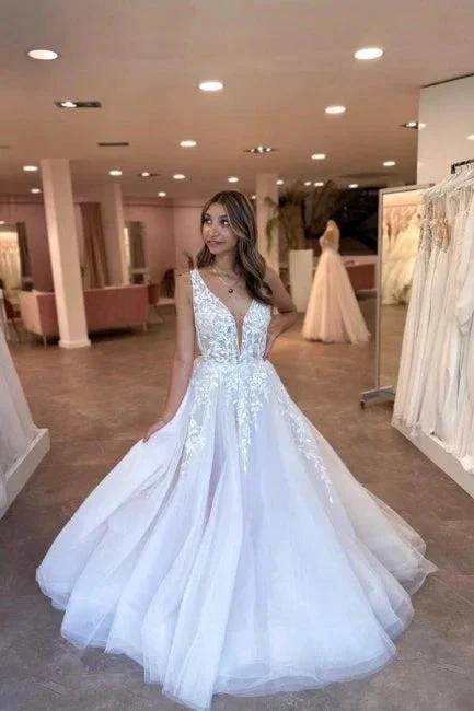 A-Line Tulle V-Neck Floor-Length Sleeveless Charming Wedding Dresses with Appliques (ZD15747)