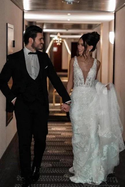 A-Line Tulle V-Neck Straps Floor-Length Stain Sleeveless Wedding Dresses with Appliques (ZD15733)