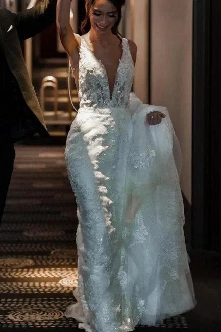 A-Line Tulle V-Neck Straps Floor-Length Stain Sleeveless Wedding Dresses with Appliques (ZD15733)