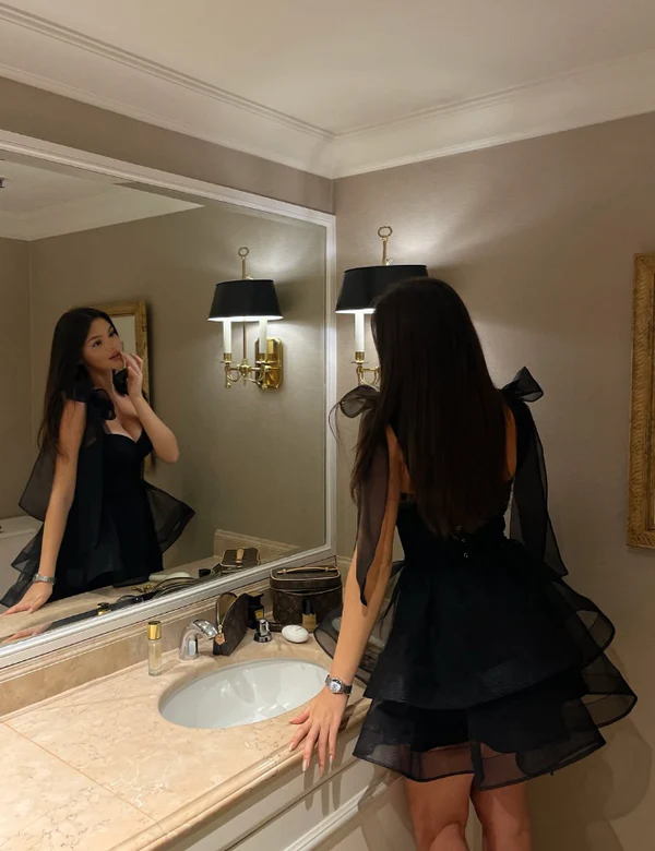 Elegant Bow Straps Black Sweetheart Neck Short A Line Party Dress Formal Homecoming Dress Cocktail Dress