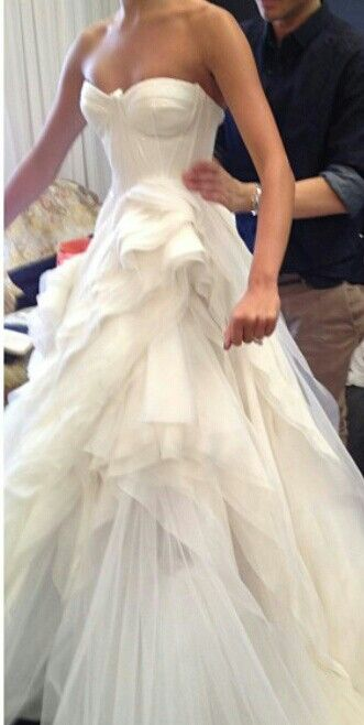 Classy Sweetheart Neck White Tulle Long Wedding Dress Formal Bridal Dress - FashionDia