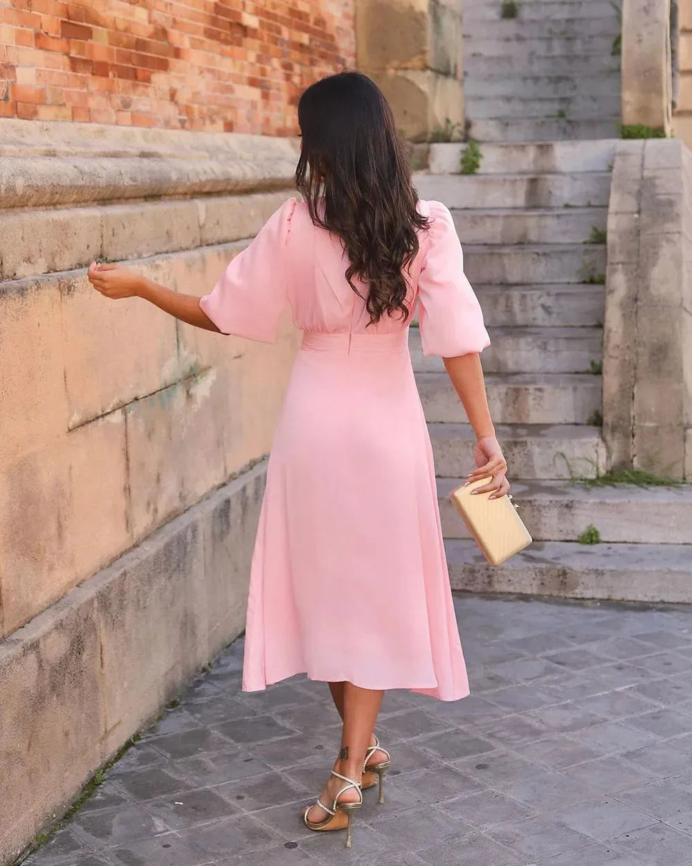 Short Sleeves Pink Evening Dresses Satin Wedding Party Wear Prom Dresses A-Line Simple Women Birthday Dresses