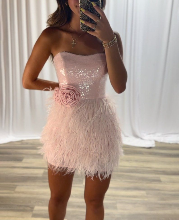 Classy Pink Bodycon Strapless Sequin Short Homecoming Dress Cocktail Dress With Feathers - FashionDia