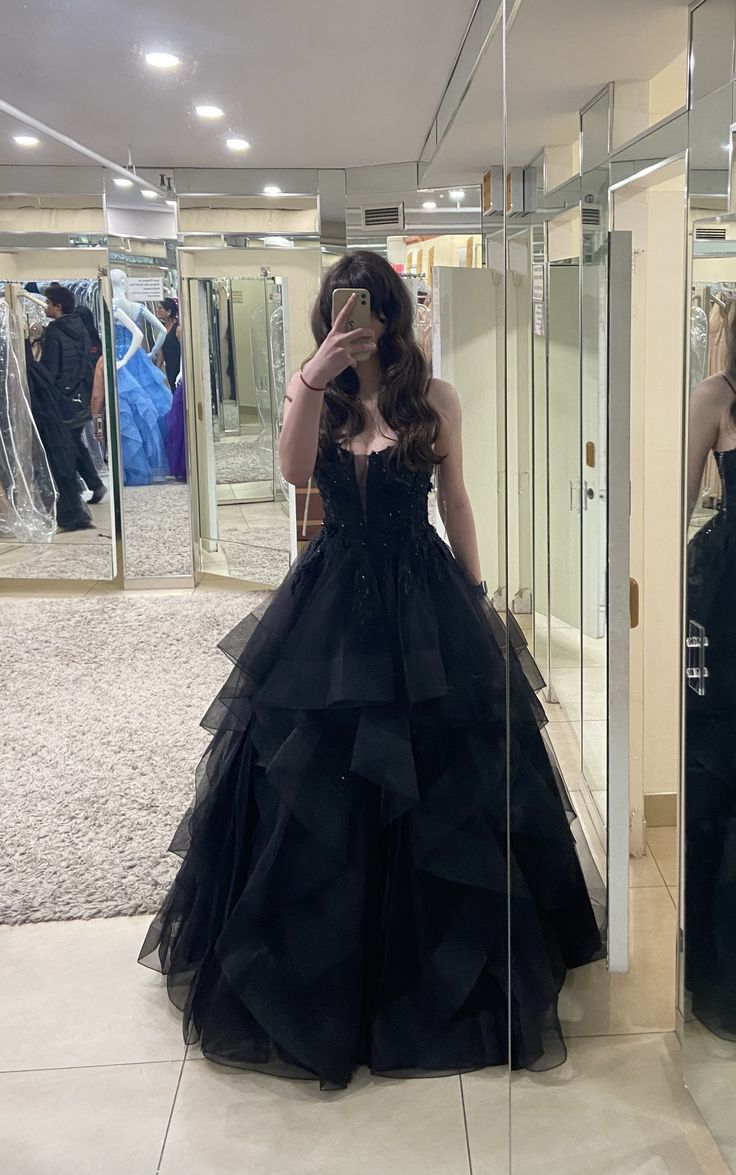 A-Line Black Tulle Formal Prom Dress With Appliques