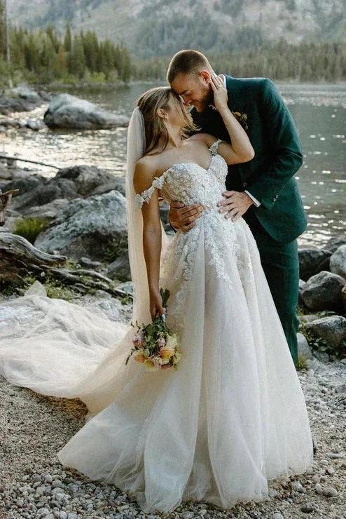 A Line Off the Shoulder Appliques Bohemian Wedding Dresses Bridal Gown (ZD16149)