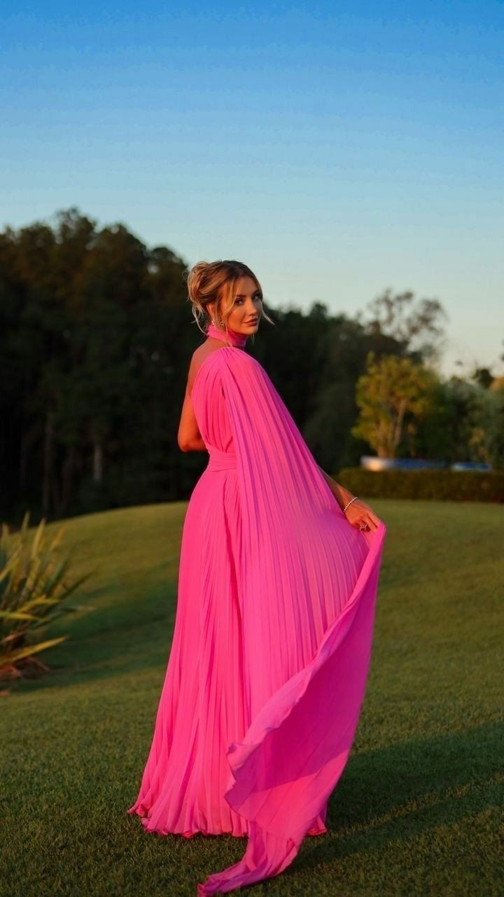 Elegant One-Shoulder Evening Dress Women Pleated Chiffon High Neck A-Line Floor-Length Party Formal Occasion Prom Gown - View 2 | FashionDia