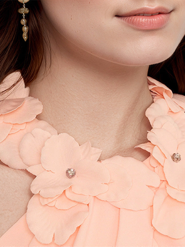 Salmon Chiffon Halter Neck Sleeveless Floor-Length Dress With Floral Embellished - View 5 | FashionDia