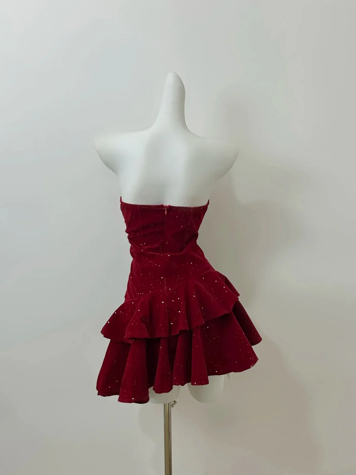 Charming Burgundy Strapless A-Line Layered Short Prom Dress Formal Homecoming Dress Birthday Outfits - View 2 | FashionDia