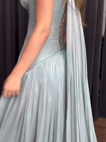 Elegant Blue Halter V Neck Chiffon Pleated Mermaid Evening Dress Long Wedding Guest Dress