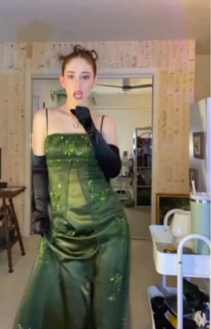 Charming Green Spaghetti Straps Satin Sequin Beaded Mermaid Prom Dresses Long Birthday Party Dress - View 2 | FashionDia
