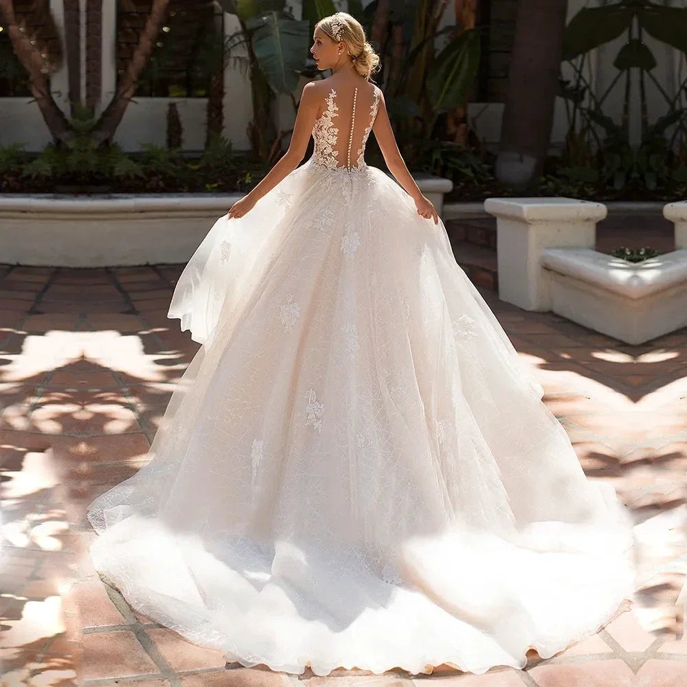 Appliques Vestido De Noiva Deep V-neck Backless Vestidos De Novia Sleeveless Wedding Dresses Lace Robe De Mariée (ZD14067)