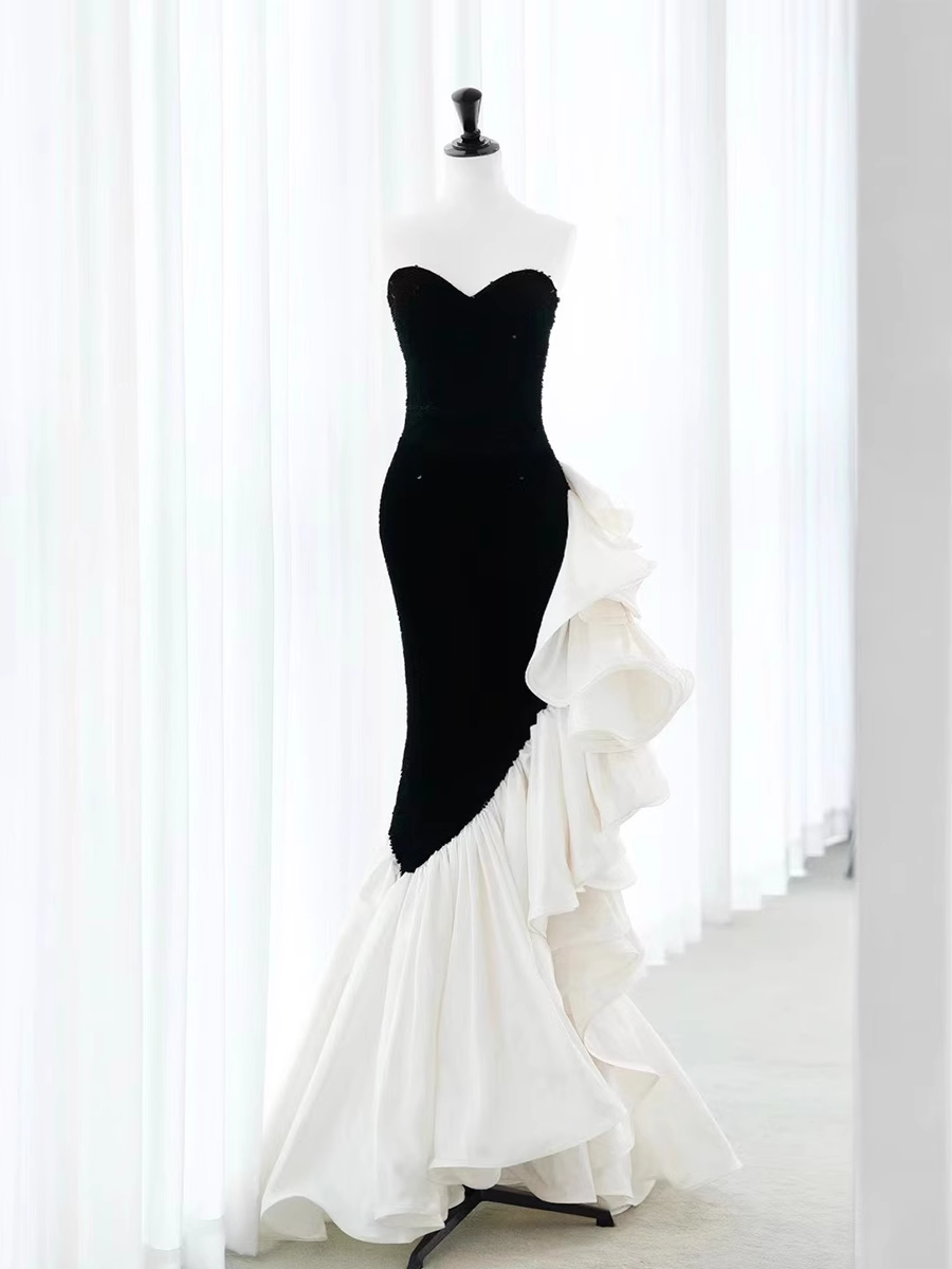 Simple Mermaid Strapless Sequin Long Prom Dresses - View 2 | FashionDia
