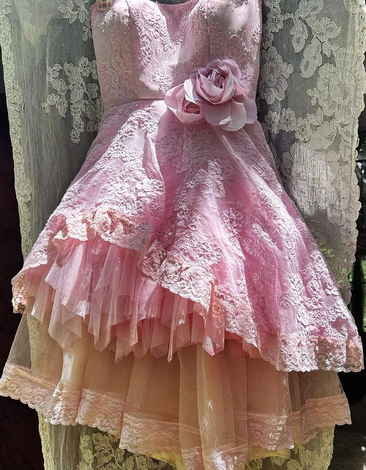 Elegant Strapless Tulle Lace Pink Short Prom Dress Formal Graduation Homecoming Dress - View 4 | FashionDia