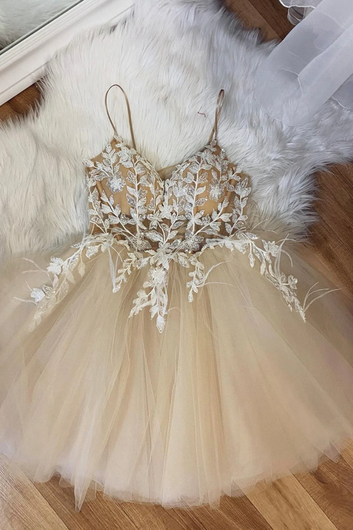 Champagne Tulle Lace Short Homecoming Dresses, Champagne Lace Formal Graduation Evening Dresses - FashionDia